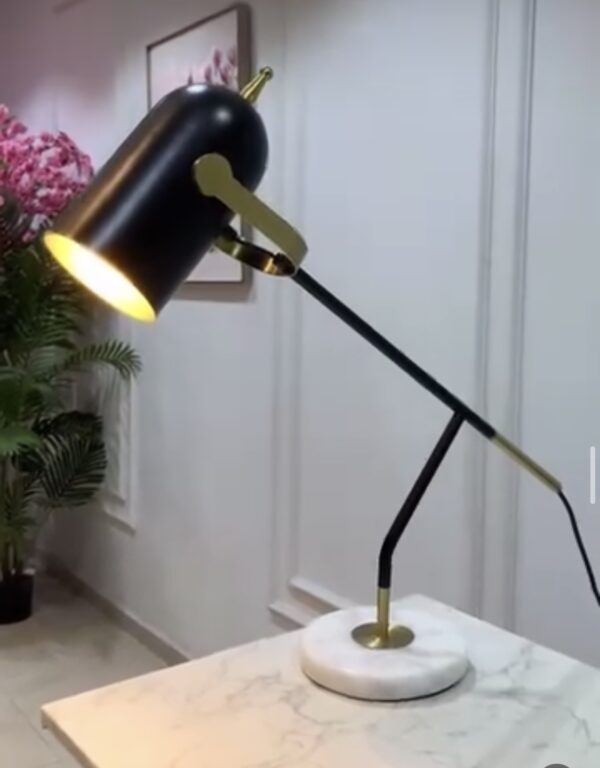 Black Lamp